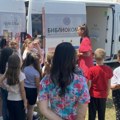 Knjige na točkovima: „Bibliokombi“ krstari ruralnim delovima kraljevačkog kraja