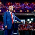 Trump pauzirao napade na Iran kako bi dao prostora diplomaciji