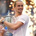 Zverev nije znao da je pobedio, a trofej US Opena posvetio majci