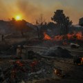 Vatrogasci u Grčkoj i dalje se bore sa šumskim požarima