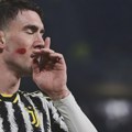 UŽIVO - Majstorija Vlahovića iz "slobodnjaka" budi Juventus!