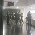 Novosadski studenti prenoćili u zgradi Rektorata, ne dozvoljavaju održavanje izbora