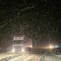 Zabelelo se usred Srbije Pogledajte koliko je snega napadalo (foto)