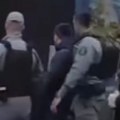 Bekteši smešten u policijski auto sa lisicama Bivši ministar otišao na saslušanje u Kočane (video)