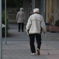 Stiže pomoć države za penzionere! Prijave počinju od ovog datuma: Evo ko je na listi