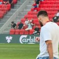 Ovo će tek iznervirali Albance: Pogledajte šta je prvo uradio Aleksandar Mitrović na stadionu u Tirani