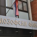 Novi Sad: Dekan Filozofskog ušao na fakultet, studenti koji blokiraju napustili zgradu