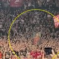 Delije uz Karađorđa vode navijanje protiv Fenerbahčea: Pojavio se transparent nasred severne tribine