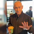 Netanjahu snimkom demantovao da je ubijen: Živ sam, vidite me? Vidite moje prste? (video)