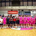 Mega pobedili američki Univerzitet Oburn na Mikonosu