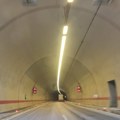 Radovi u tunelu Predejane, zatvorena preticajna traka
