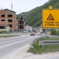 Potpuna obustava saobraćaja na putu Novi Pazar – Raška
