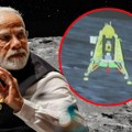 "Индија је сада на Месецу!" Погледајте тренутак успешног слетања које Руси нису успели да изведу, креће потрага за водом…