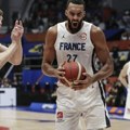 (VIDEO) Francuzi ispali sa Mundobasketa, Letonci u drugoj fazi iz Grupe H