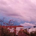 Prošla opasnost? Pogledajte nestvarno nebo iznad Novog Sada (Foto)