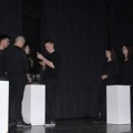 U nevesinju premijerno izvedena predstava “Ispočetka”: Mladi glumci oduševili sugrađane