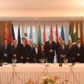 Sa našim prijateljima Vučić nastavlja diplomatsku borbu, sastao se sa ambasadorima azijskih zemalja (foto)