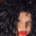 Ona nije kao ostale bake: Lidija Vukićević se utegla, pa se snimala u raskošnom domu - u kadar upale ikone i antikviteti (foto)…