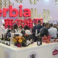 Srpska pogača, vino i rakija osvojili Kineze i druge posetioce paviljona Srbije u Sjamenu