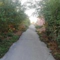 ФОТО: Хорор стаза од надвожњака до железничке станице – овуда пролазе наши суграђани