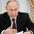 Broj poslatih pitanja za direktnu liniju sa Putinom premašio 2,5 miliona