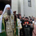 Patrijarh Porfirije poručio đacima da se ugledaju na Svetog Savu