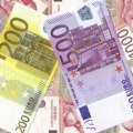 ​Zvanični srednji kurs dinara za evro u ponedeljak 117,3945 dinara