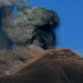 Etna ponovo eruptira, oblak pepela kreće se ka jugu