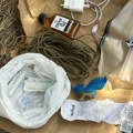 Tablete, špricevi, alkohol i oružje; Ovo je pronađeno u rancu trostrukog ubice iz Rusije FOTO