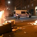 Ubijen demonstrant u Marselju: Mladić pogođen gumenim metkom u grudi, sumnja se da ga je upucala policija