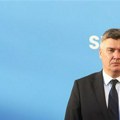 Milanović: Srbi moraju da odluče gde su