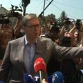 Vučić obilazi izgradnju puta Bojić-Tekeriš: Poručuje da je ovo kraj gastarbajtera i nada se da će se vratiti u zemlju