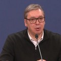 "Prihvatila je da pošaljemo pomoć": Vučić razgovarao sa predsednicom Severne Makedonije: "Strašna tragedija pogodila i sve…