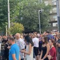 VIDEO Skup ispred Pravnog fakulteta u Beogradu: "On ili mi, on ili Srbija"