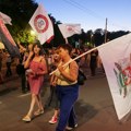 Protestna šetnja na Dedinju: Demonstranti dolaze na adrese državnih funkcionera