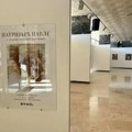 Portrete voljenog patrijarha Pavla naslikalo 12 slikara: Jedinstvena izložba u čačanskom Kulturnom centru