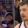 Sramota u San Francisku: Obezbeđenje isteralo Srbe sa meča Nikole Jokića zbog naše trobojke