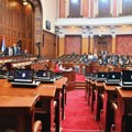 Sednica Skupštine o nepoverenju Vladi Srbije pomerena za sat vremena, nema kvoruma