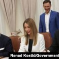 Vlada Srbije i MOL potpisali ugovor o upravljanju NIS-om