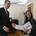 Đurić sa ambasadorkom Filipina o unapređenju saradnje Srbije sa regionom Jugoistočne Azije