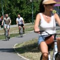 Promenljivo oblačno sa sunčanim intervalima, ponegde kratkotrajna kiša: temperatura do 31 stepen