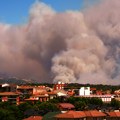 (Foto) Veliki šumski požari pustoše Španiju i Francusku, evakuisano više od 100.000 ljudi
