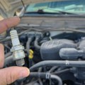 Ovo "jede" akumulator: Jedna stvar koju svi ugrađujemo u auto može da vas ostavi na cedilu za samo 2 dana