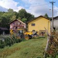 Divnić: Od 2017. čekamo trafostanicu, struja je toliko loša da nam staju muzilice