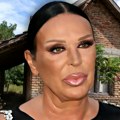 (Video) "Kad dođe, stane, plače i kuka - moja sirotinja" Ovo je napuštena kuća Marte Savić u rodnom mestu: Nekada topli dom…