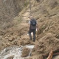 Katastrofa kod Prijepolja: Pokrenuto klizište, odron nosi sve pred sobom, uništen i "Most ljubavi" (foto)