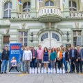 Проглашена листа "Зрењанин против насиља - бирам Зрењанин": Потписе донели у балонима за воду