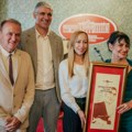 Uručena nagrada „Vasko Popa” Ani Ristović prestižno priznanje
