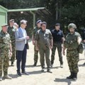 Macut, Gašić i Mojsilović obišli pripadnike Vojske Srbije u Kopnenoj zoni bezbednosti