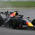 Smešno i sramno, Formula 1 je na VN Bahreina u Maleziji izgubila i poslednji gram duše: pola grida se „pokvarilo“ u…